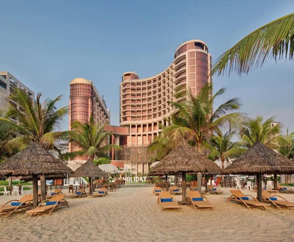Holiday Beach Hotel Danang