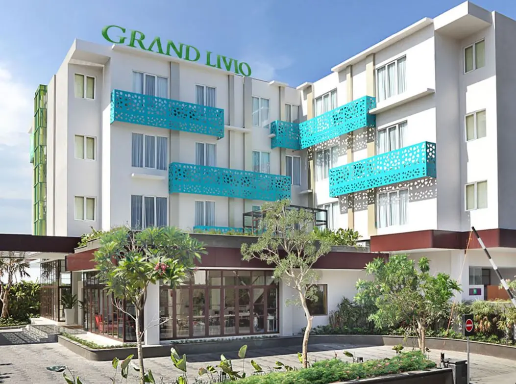 Grand Livio Hotel (or similar)